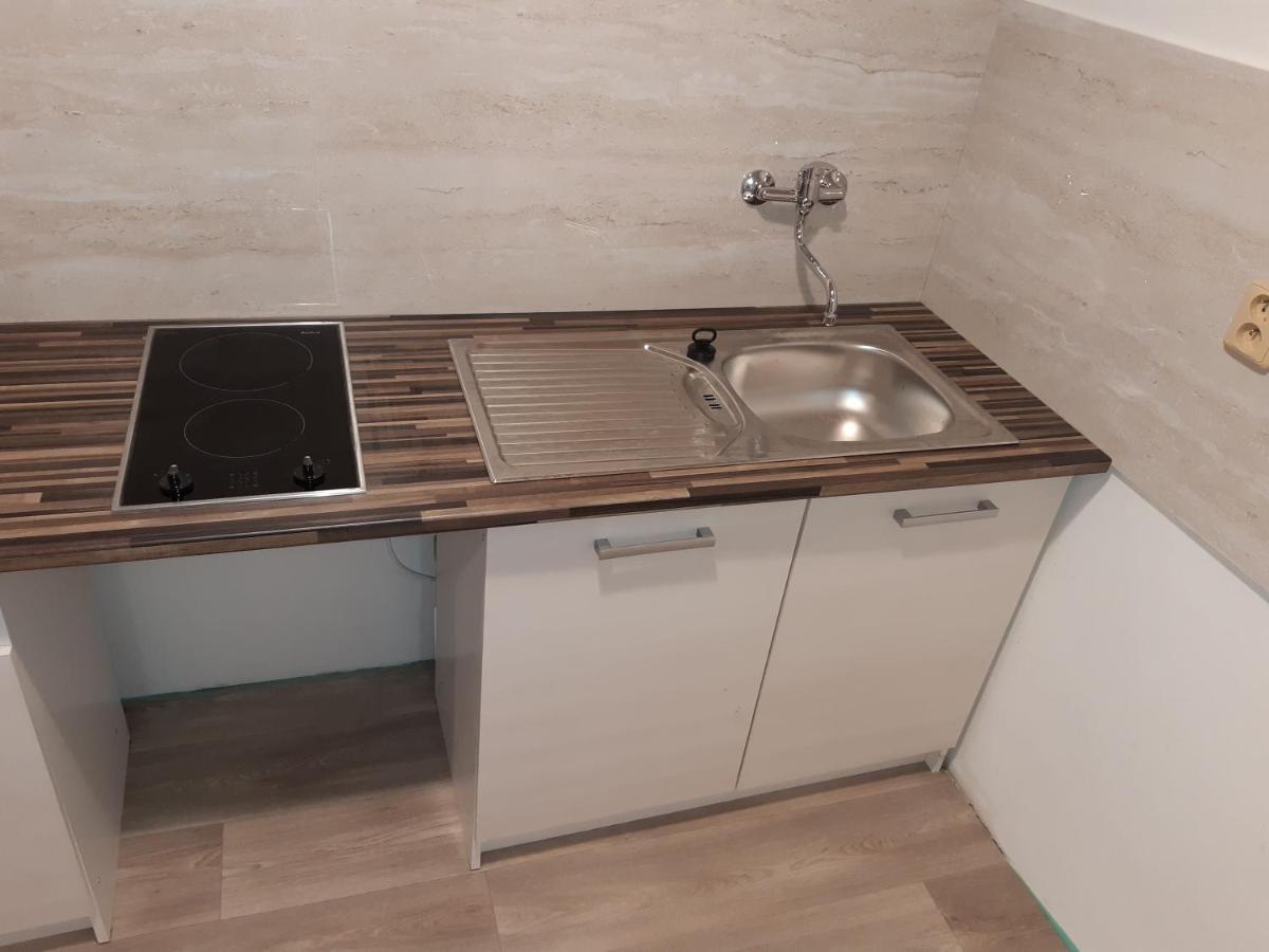 Apartament Staj Zaksin - Spejchar Dubá Zewnętrze zdjęcie